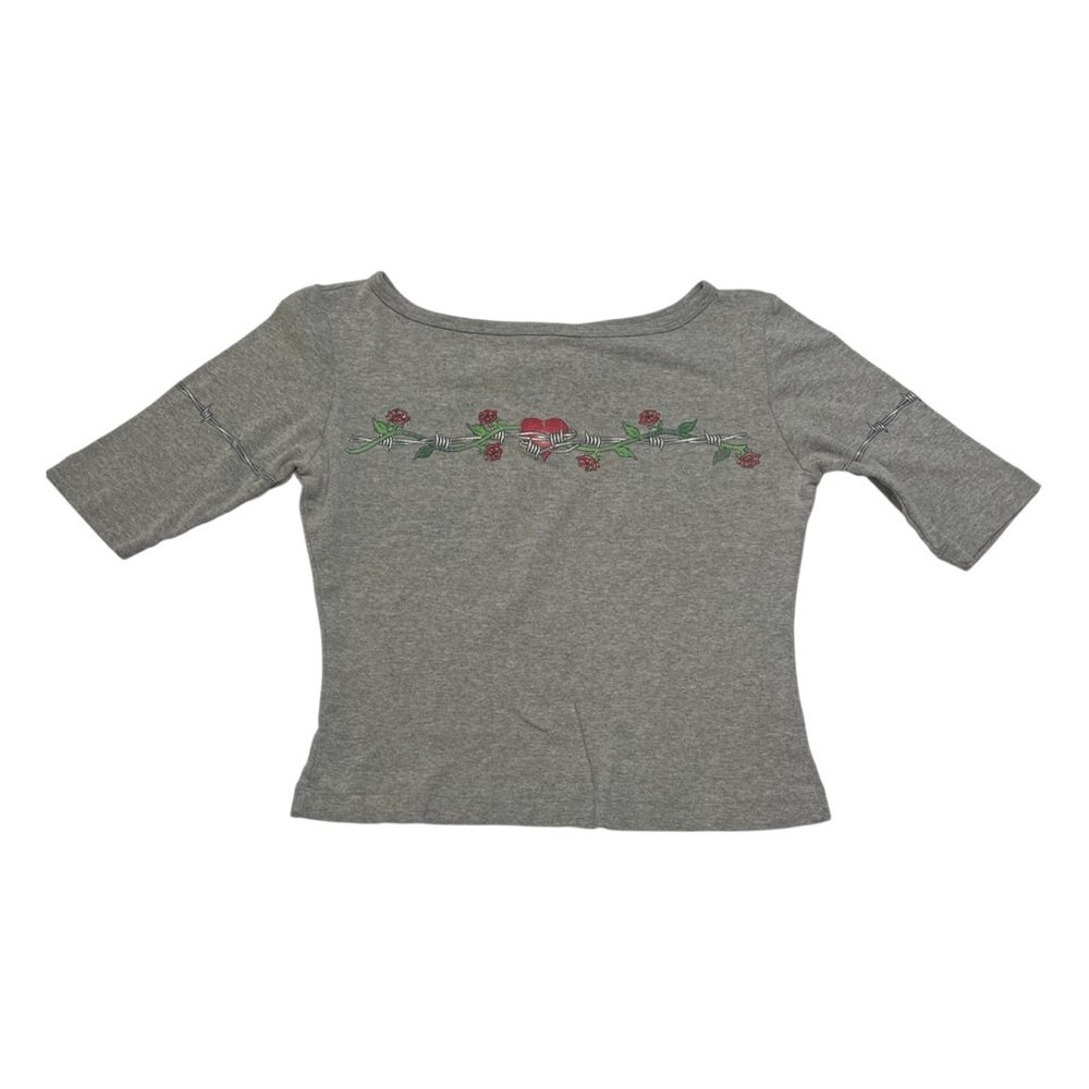 Vintage 2000’s Big Flirt Barb Wire Heart & Roses Gray Shirt Women’s Size Medium